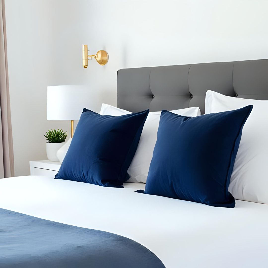Cotton Pillow Protector EU in Navy