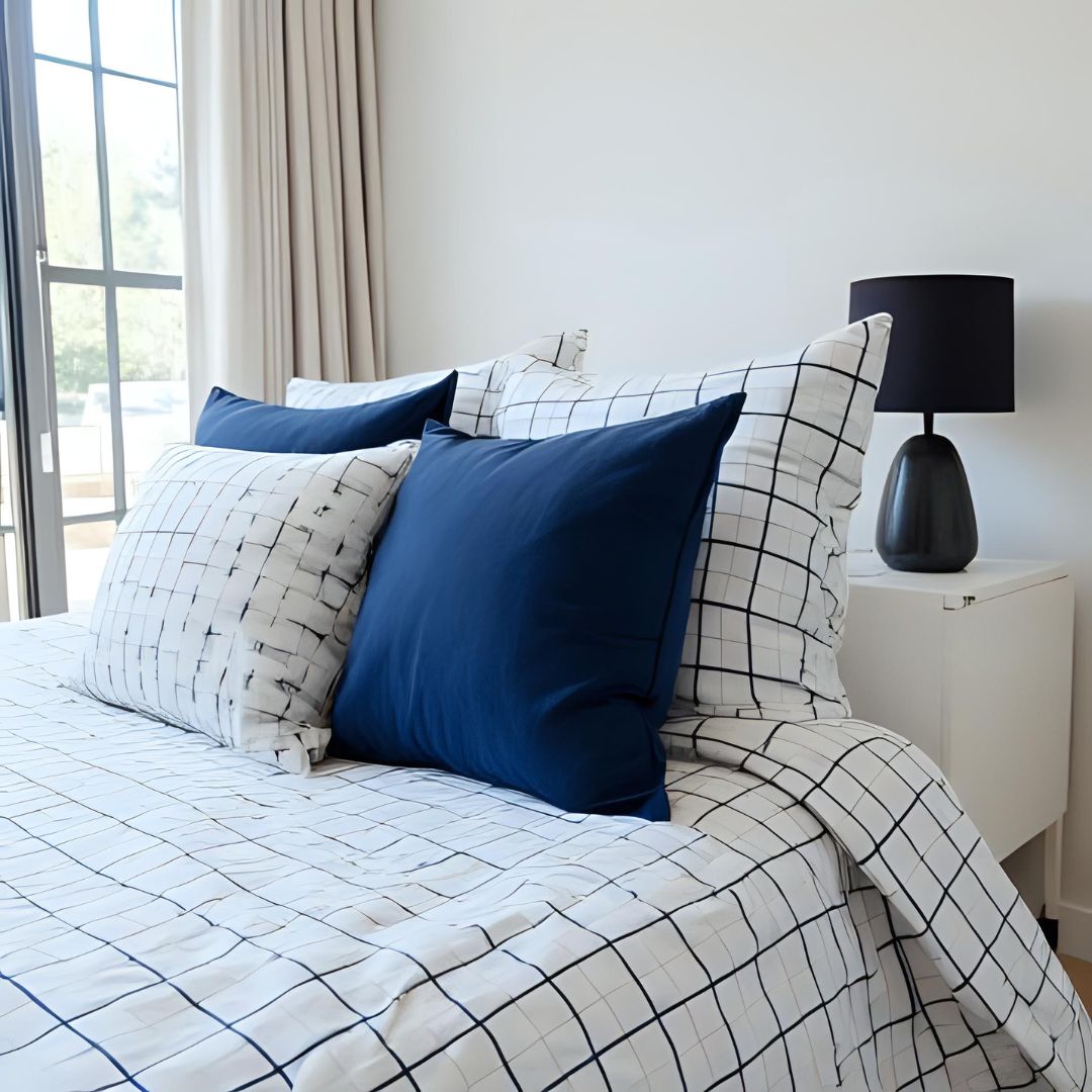 Cotton Pillow Protector EU in Navy