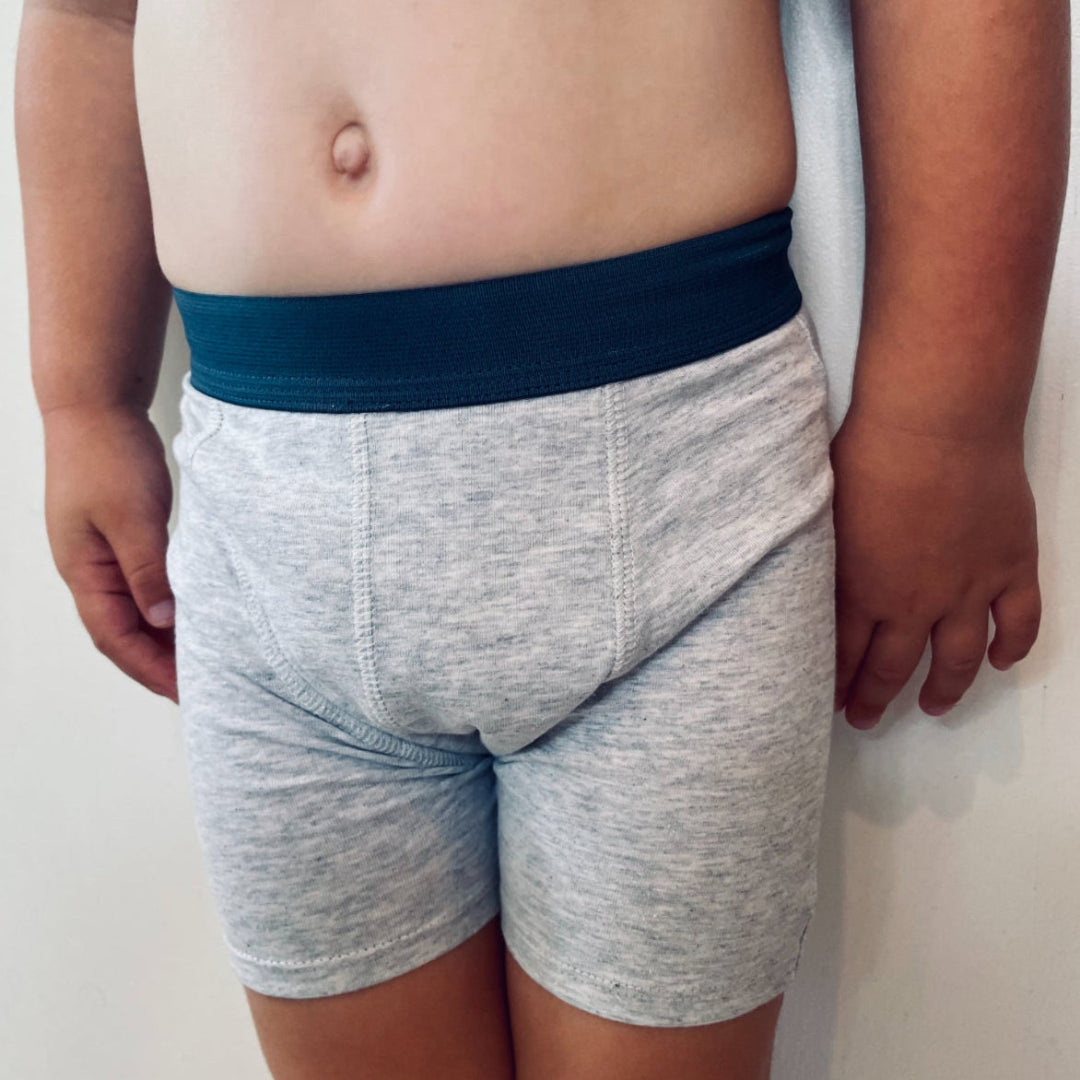 Child wearing Snazzi Pants Night Trainers - Cloudy